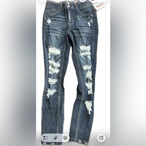 Vanilla Star Mid Rise Skinny Jeans Size 0 W24 Distressed Dark Wash NWT